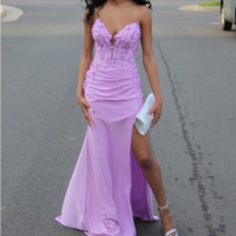 Elegant Lavender Prom Dress